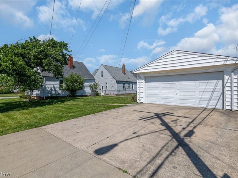 5915 Gerald Avenue, Parma, OH 44129 Photo 28