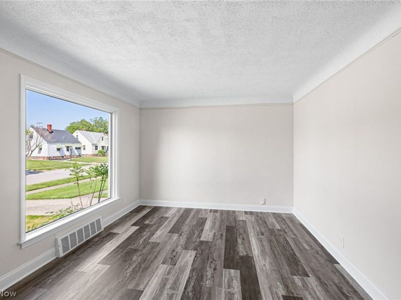 5915 Gerald Avenue, Parma, OH 44129 Photo 7