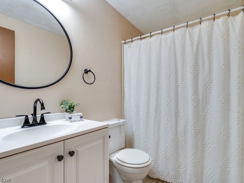 216 Moore Road, Unit 4M, Avon Lake, OH 44012 Photo 10