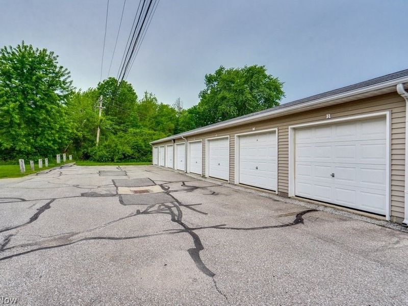 216 Moore Road, Unit 4M, Avon Lake, OH 44012 Photo 19