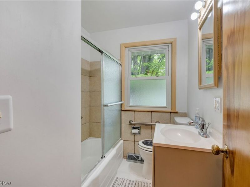 3854 Whippoorwill Lane, Youngstown, OH 44511 Photo 21