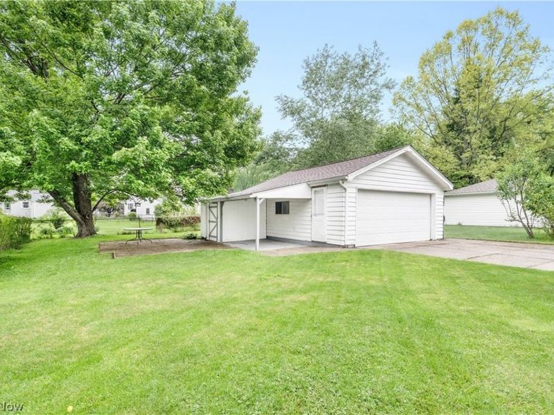 3854 Whippoorwill Lane, Youngstown, OH 44511 Photo 35