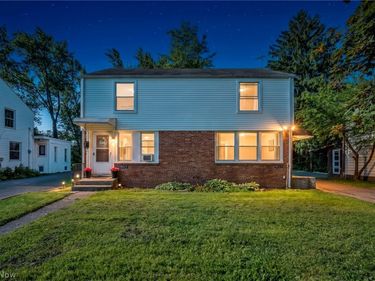 14225-14227 Rainbow Avenue, Cleveland, OH 44111