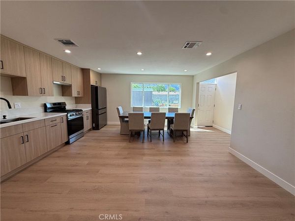14037 Rex, Sylmar, CA 91342