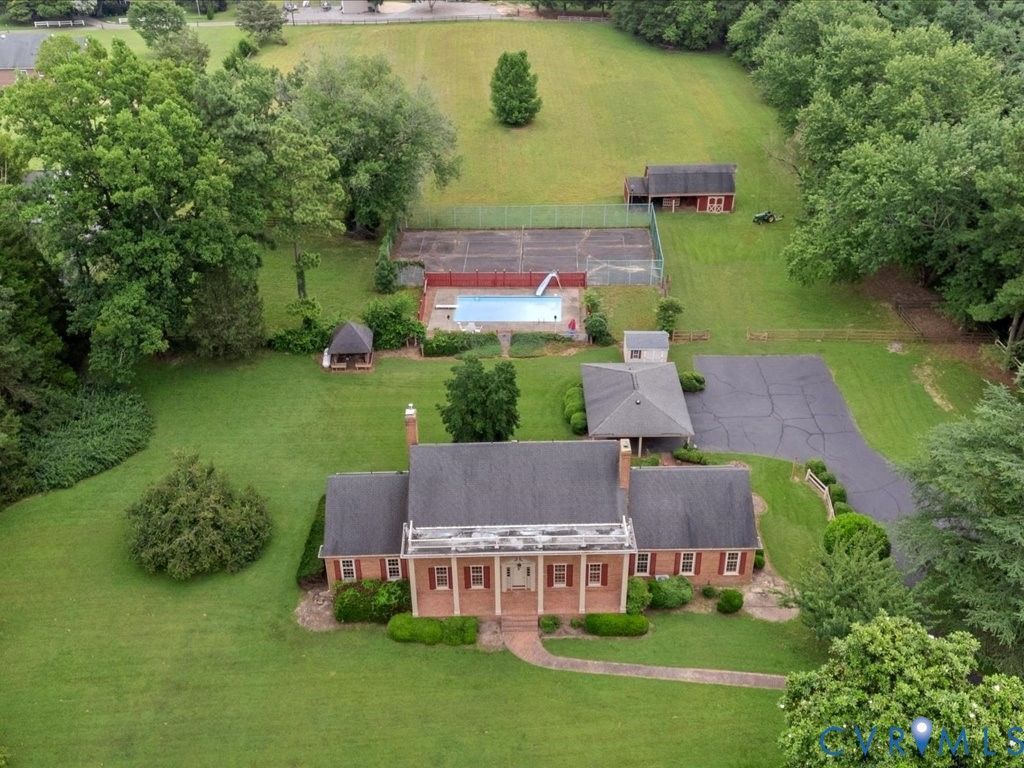 7350 Lexington Drive  Mechanicsville, VA 23111