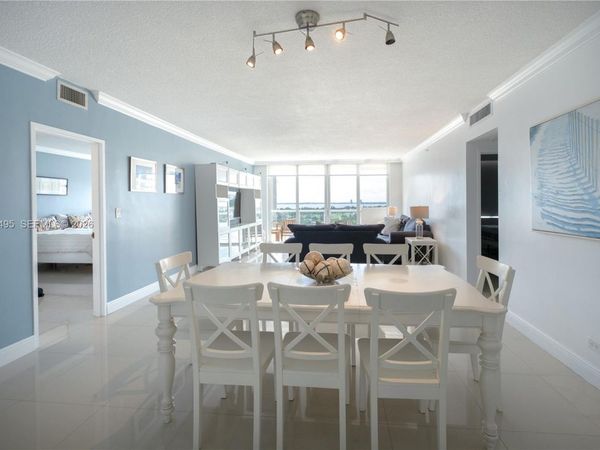 5601 Collins Ave , Unit 1420, Miami Beach, FL 33140