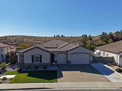 8450 Opal Station Drive, Reno, NV 89506 Photo