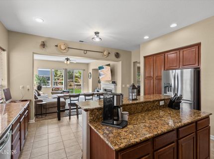 8450 Opal Station Drive, Reno, NV 89506 Photo