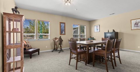 8450 Opal Station Drive, Reno, NV 89506 Photo