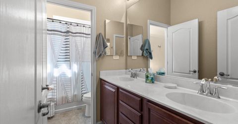 8450 Opal Station Drive, Reno, NV 89506 Photo