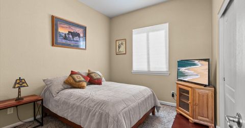 8450 Opal Station Drive, Reno, NV 89506 Photo