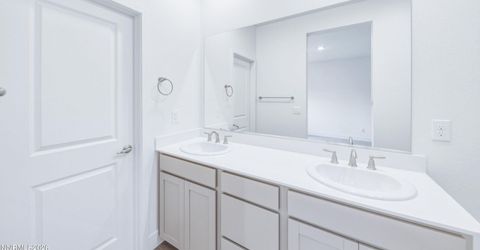 4231 Spotted Leaf Way, Sparks, NV 89436 Photo