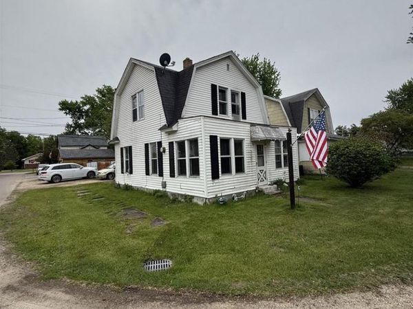 243 MAPLE STREET, Redgranite, WI 54970