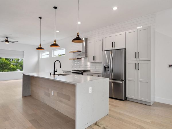 4712 Reyes ST, Unit 1, Austin, TX 78721