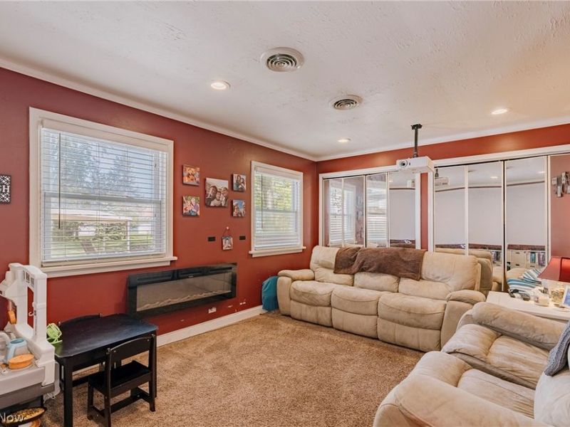 5363 Summit Road, Lyndhurst, OH 44124 Photo 11