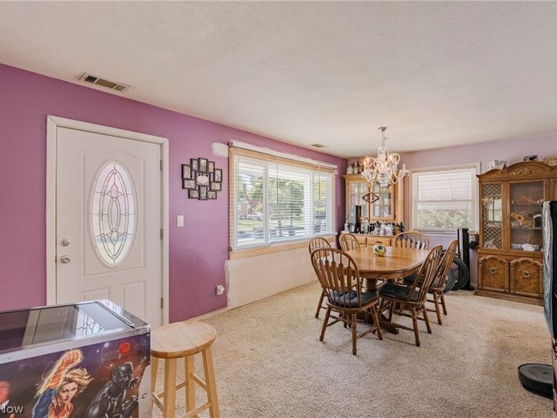 5363 Summit Road, Lyndhurst, OH 44124 Photo 4