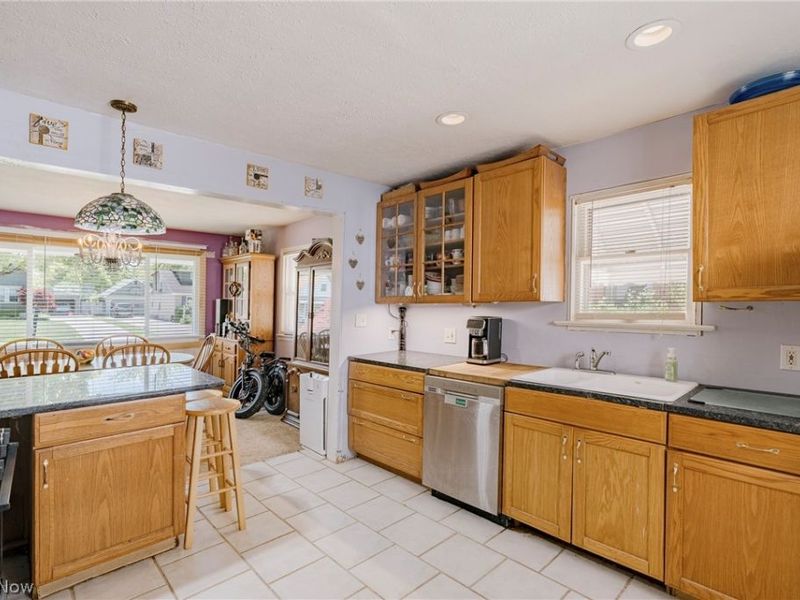 5363 Summit Road, Lyndhurst, OH 44124 Photo 8