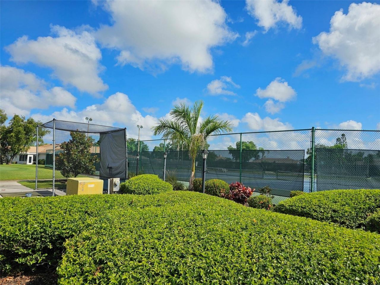 4202 Caddie Drive E, Unit 201, Bradenton, FL 34203 Photo