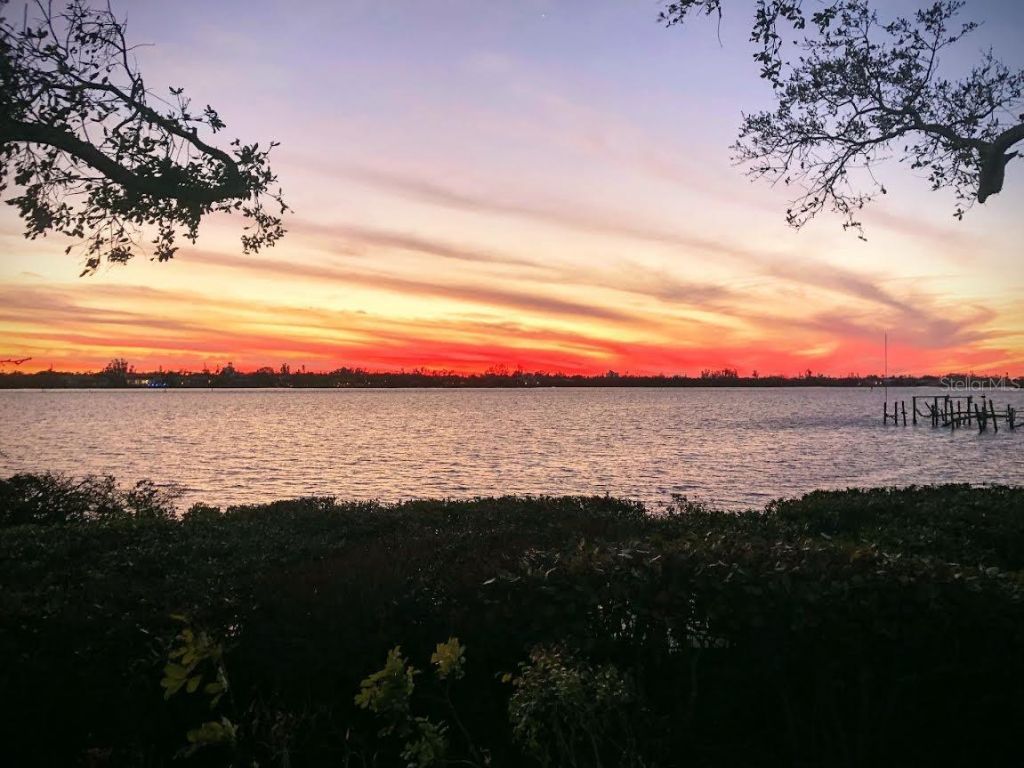 1335 Landings Drive, Unit 9, Sarasota, FL 34231 Photo