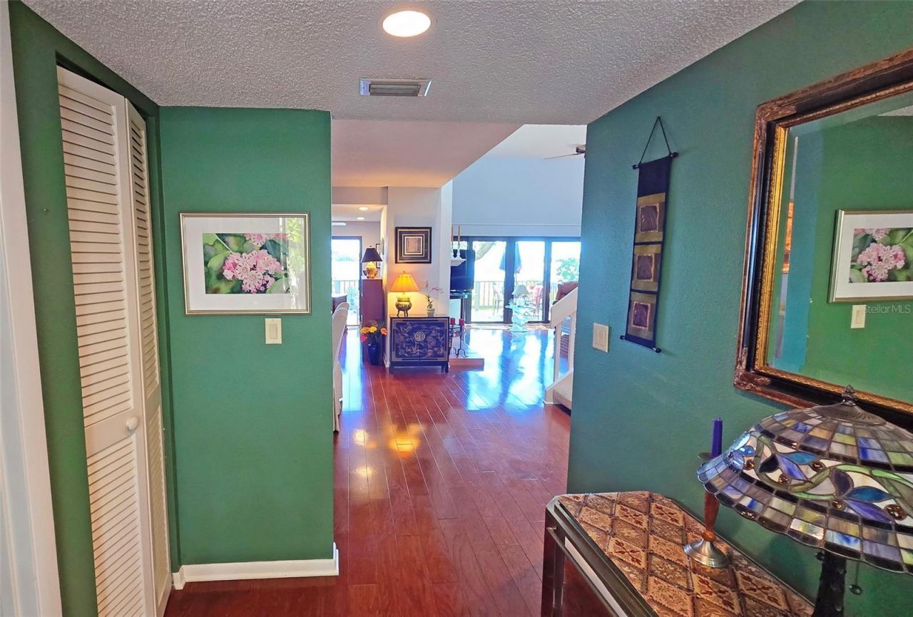 1335 Landings Drive, Unit 9, Sarasota, FL 34231 Photo