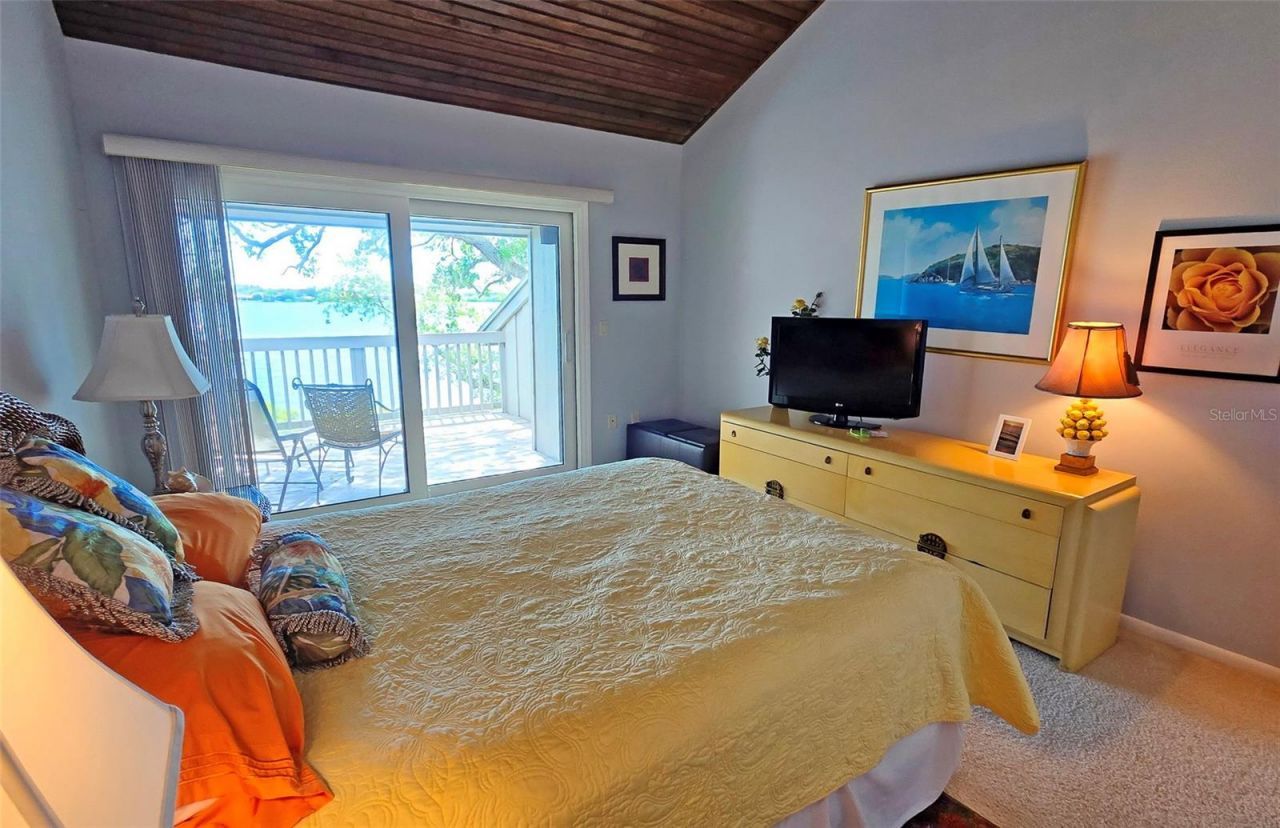 1335 Landings Drive, Unit 9, Sarasota, FL 34231 Photo