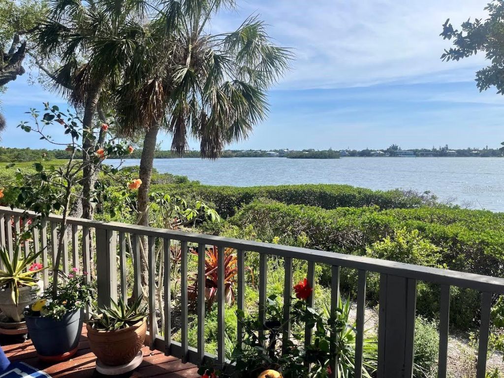 1335 Landings Drive, Unit 9, Sarasota, FL 34231 Photo