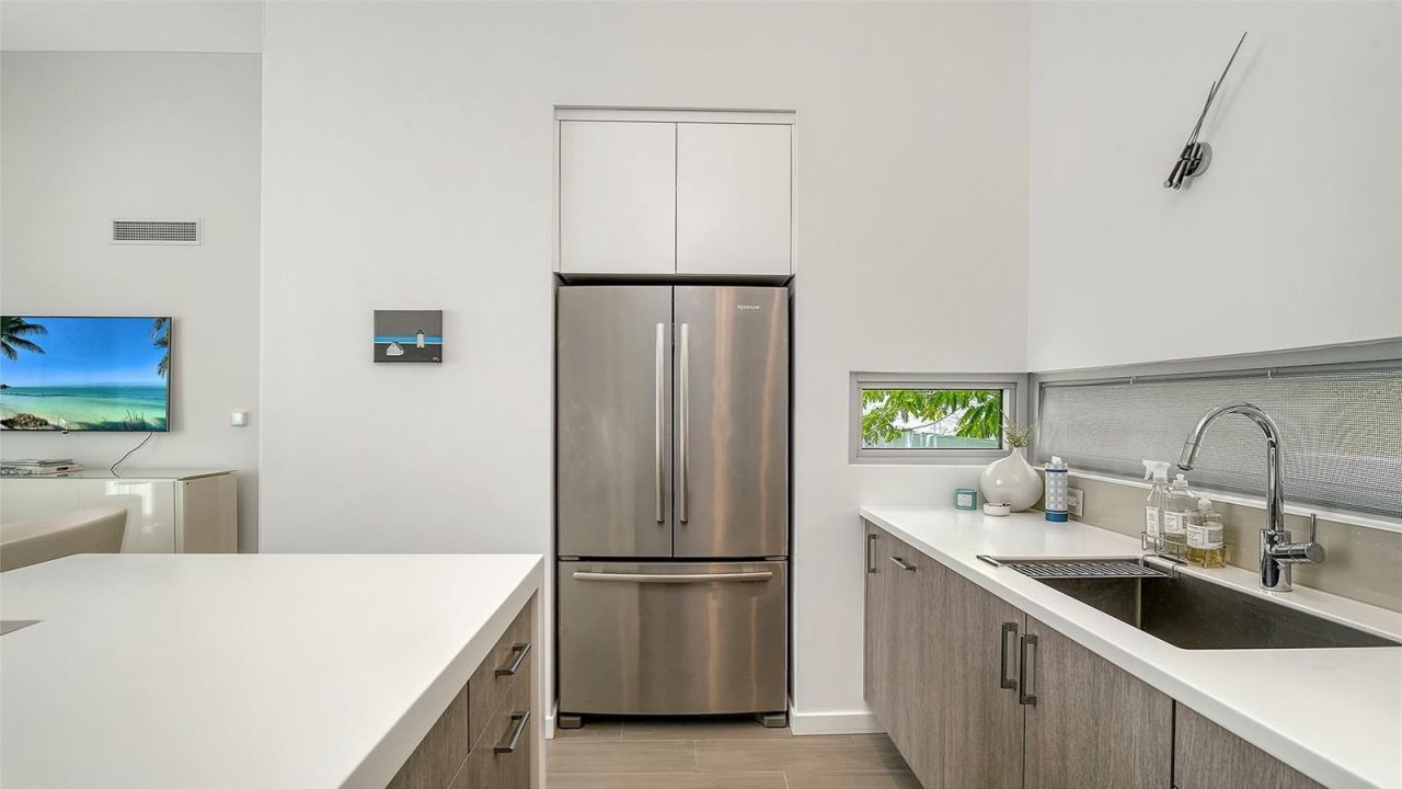 1350 5th Street, Unit 106, Sarasota, FL 34236 Photo
