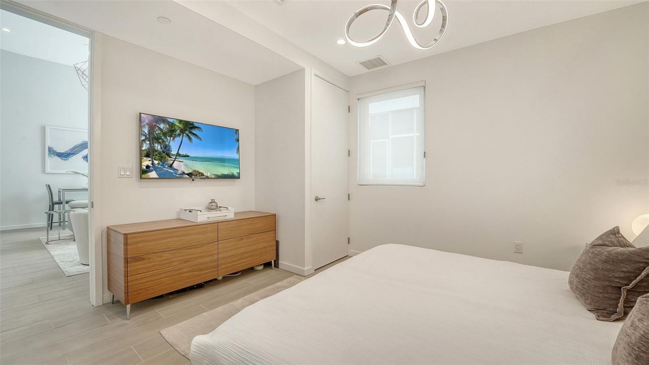 1350 5th Street, Unit 106, Sarasota, FL 34236 Photo