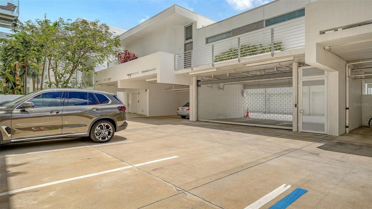 1350 5th Street, Unit 106, Sarasota, FL 34236 Photo