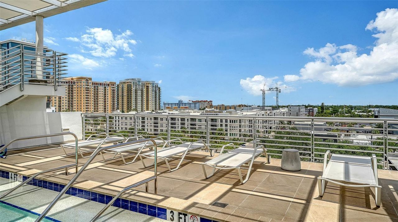 1350 5th Street, Unit 106, Sarasota, FL 34236 Photo