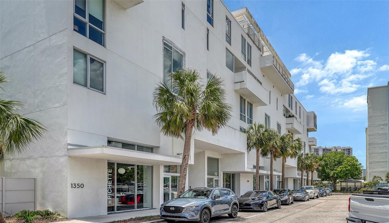1350 5th Street, Unit 106, Sarasota, FL 34236 Photo