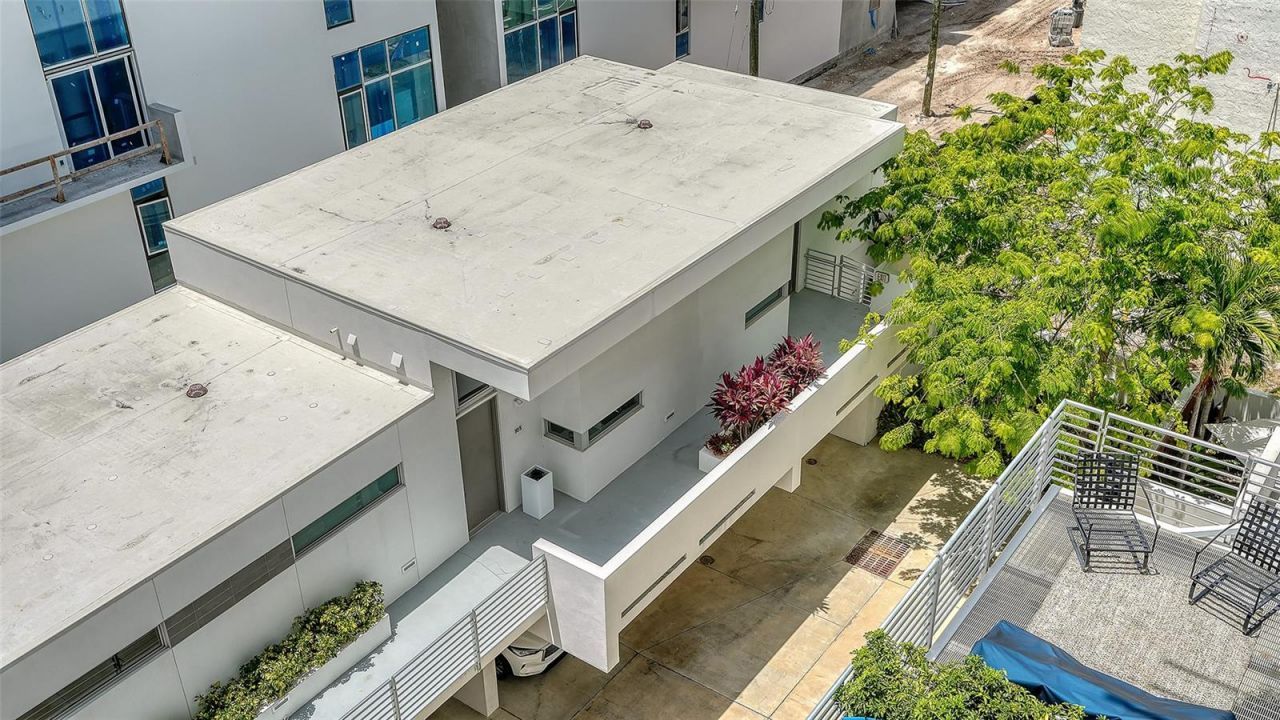 1350 5th Street, Unit 106, Sarasota, FL 34236 Photo