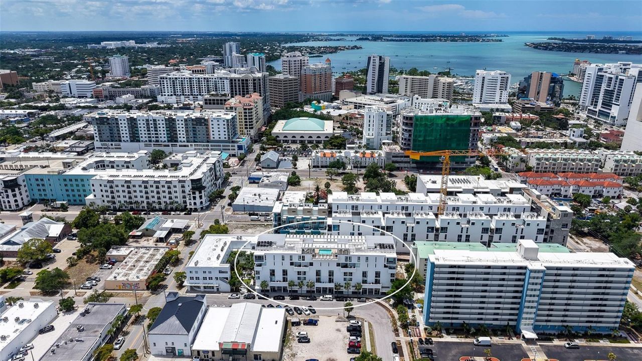 1350 5th Street, Unit 106, Sarasota, FL 34236 Photo