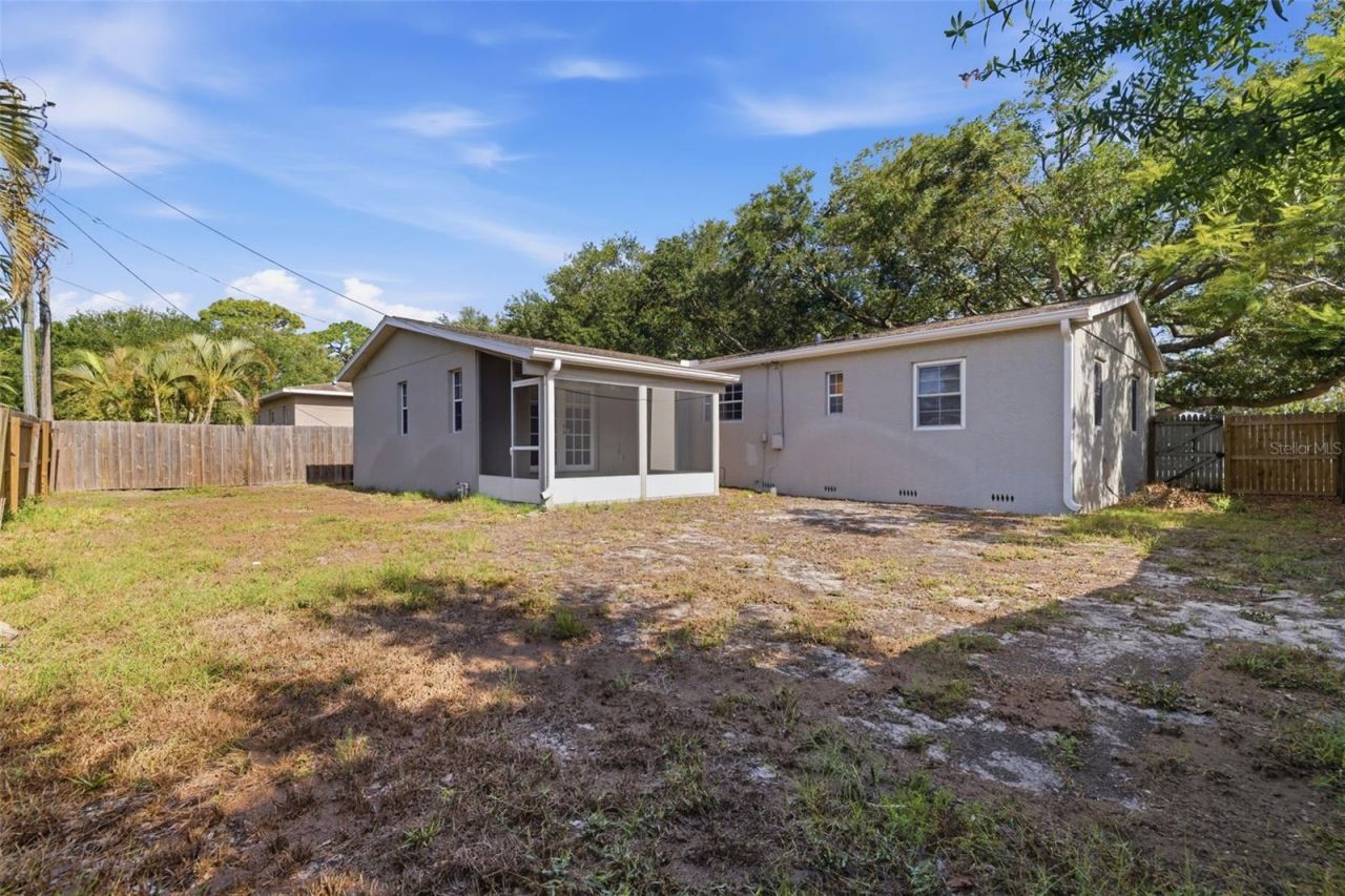4558 25th Avenue N, Saint Petersburg, FL 33713 Photo