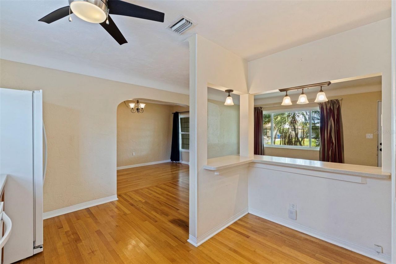 4558 25th Avenue N, Saint Petersburg, FL 33713 Photo