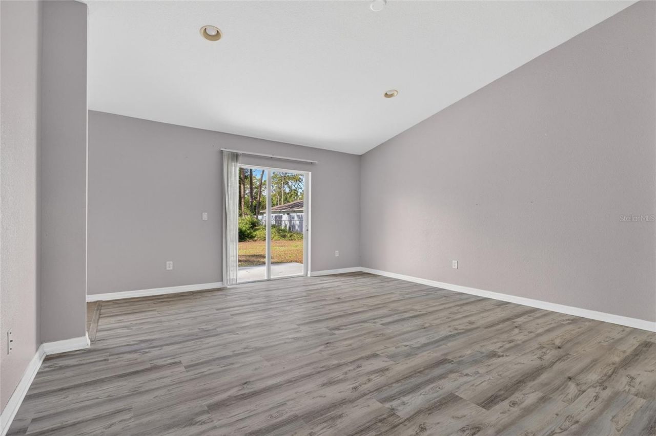 8221 Larrimore Avenue , North Port, FL 34291 Photo