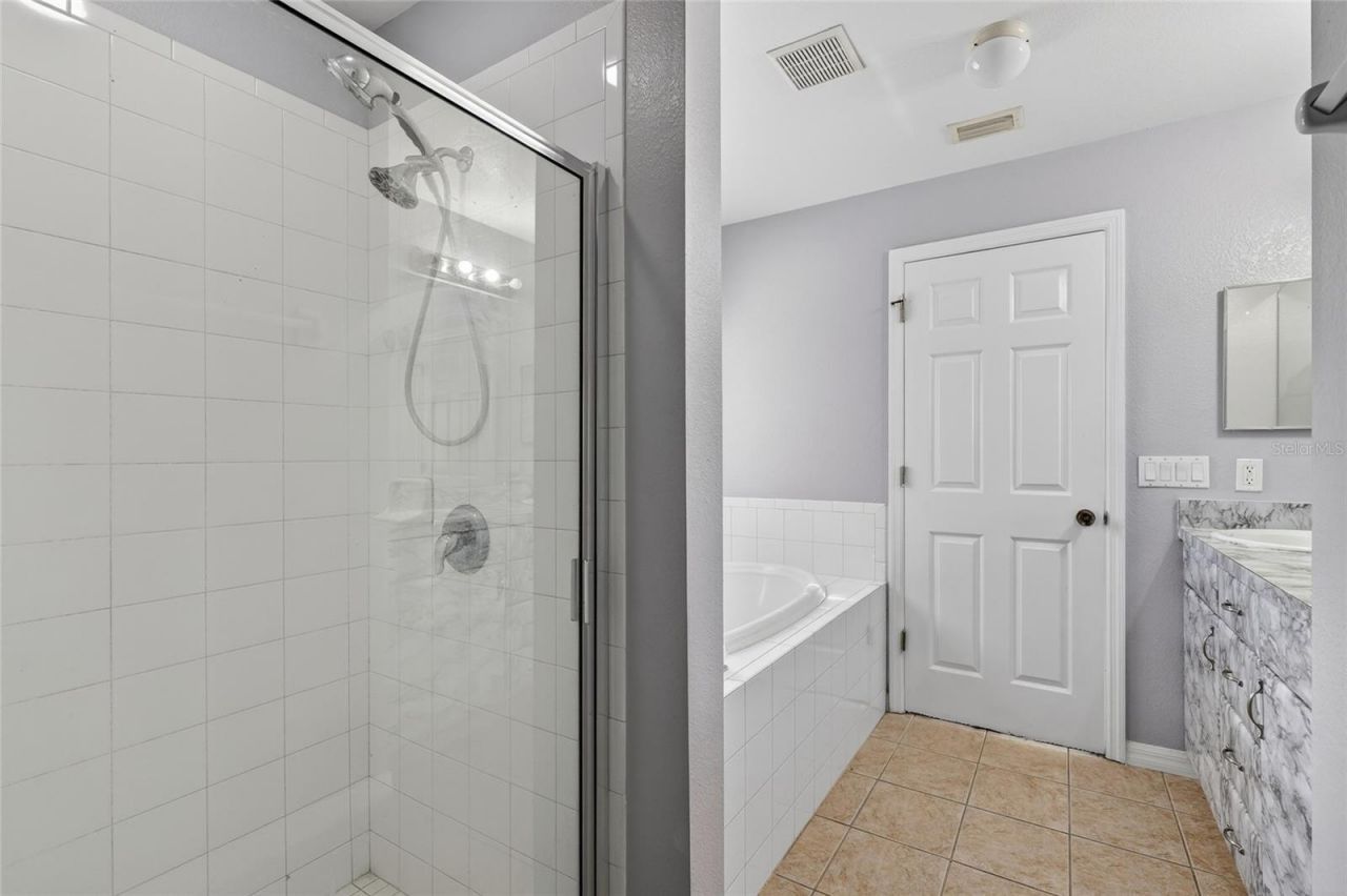 8221 Larrimore Avenue , North Port, FL 34291 Photo