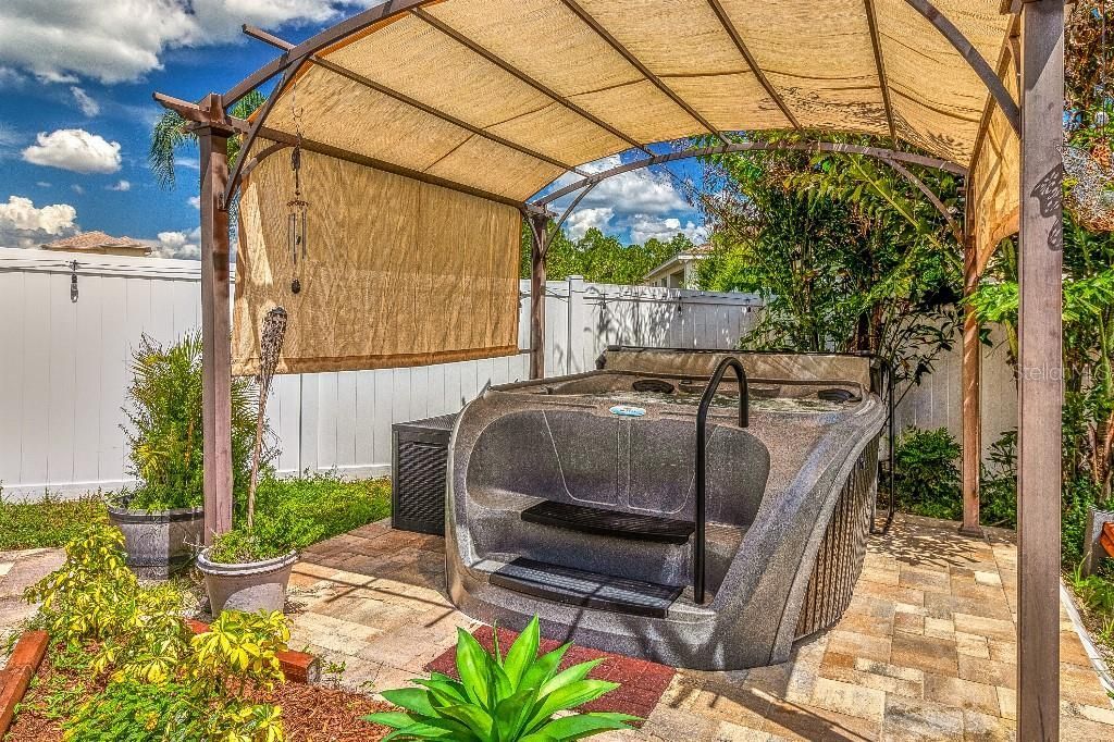 9932 Riverchase Drive, New Port Richey, FL 34655 Photo