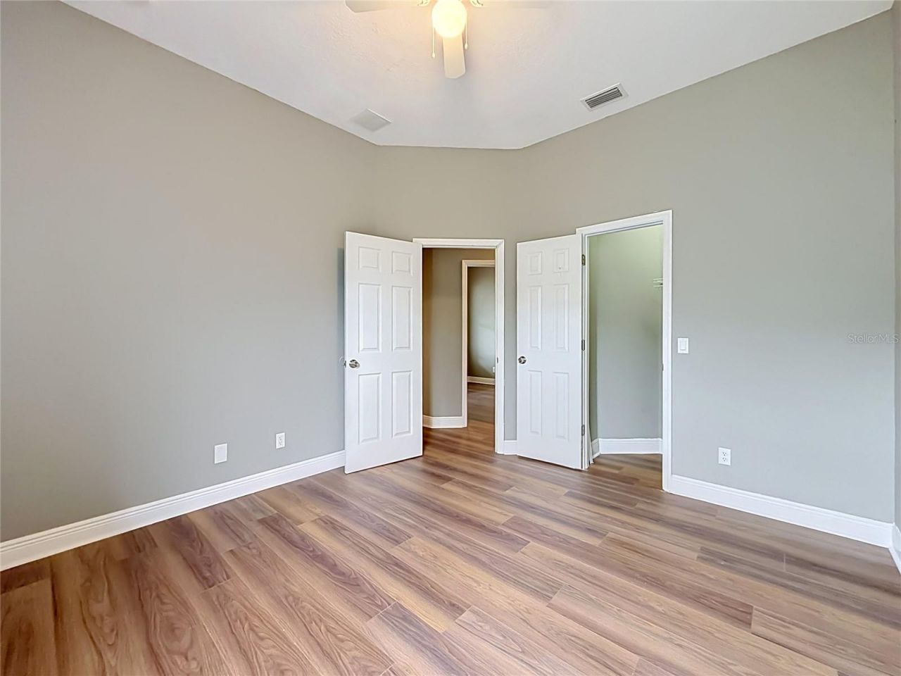 28549 Shirley Shores Road , Tavares, FL 32778 Photo