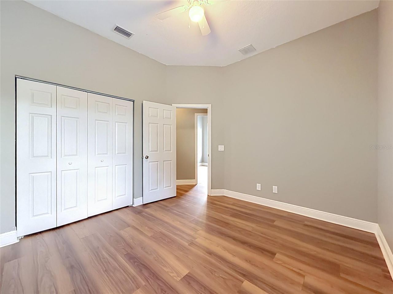28549 Shirley Shores Road , Tavares, FL 32778 Photo