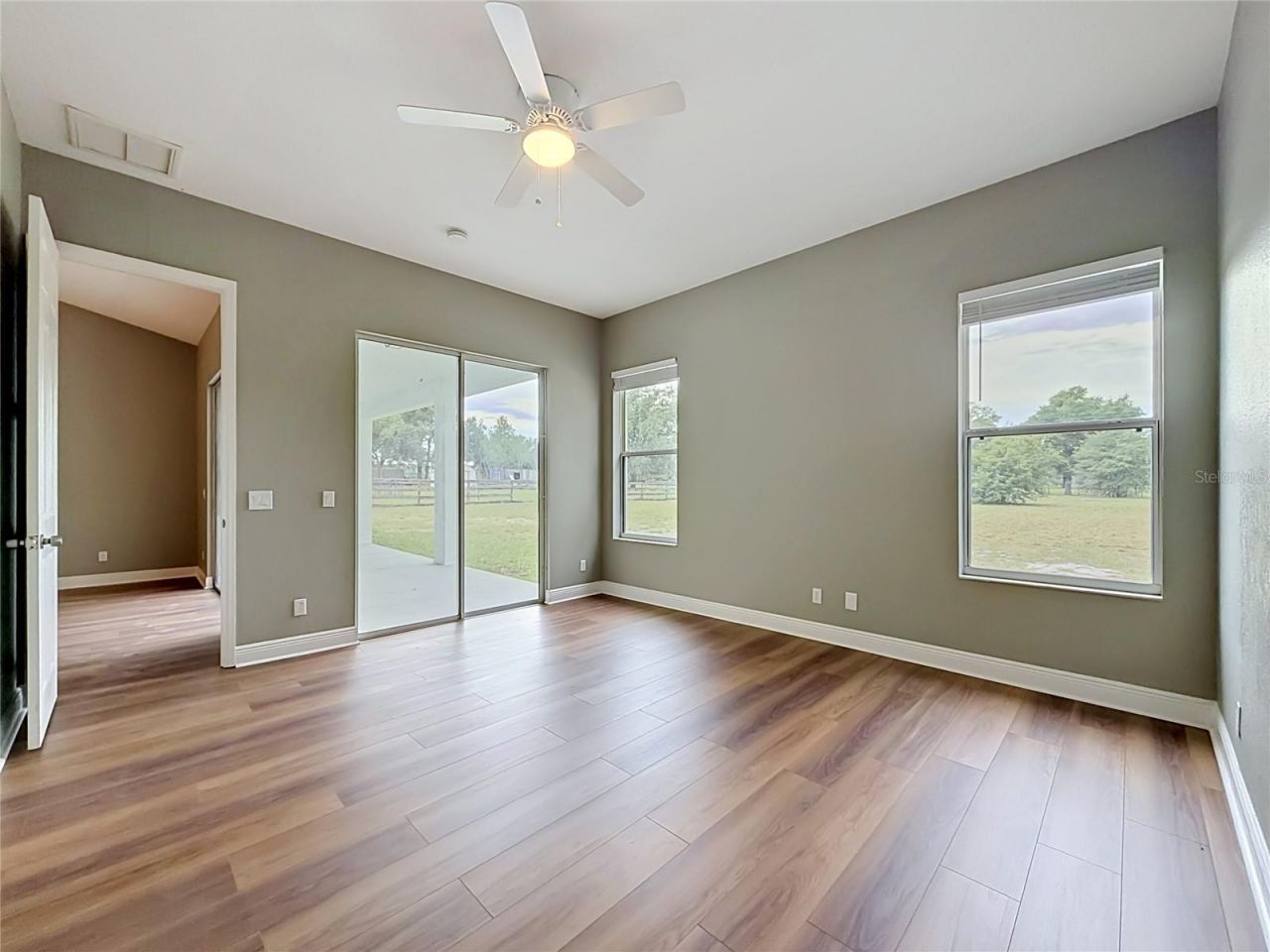 28549 Shirley Shores Road , Tavares, FL 32778 Photo