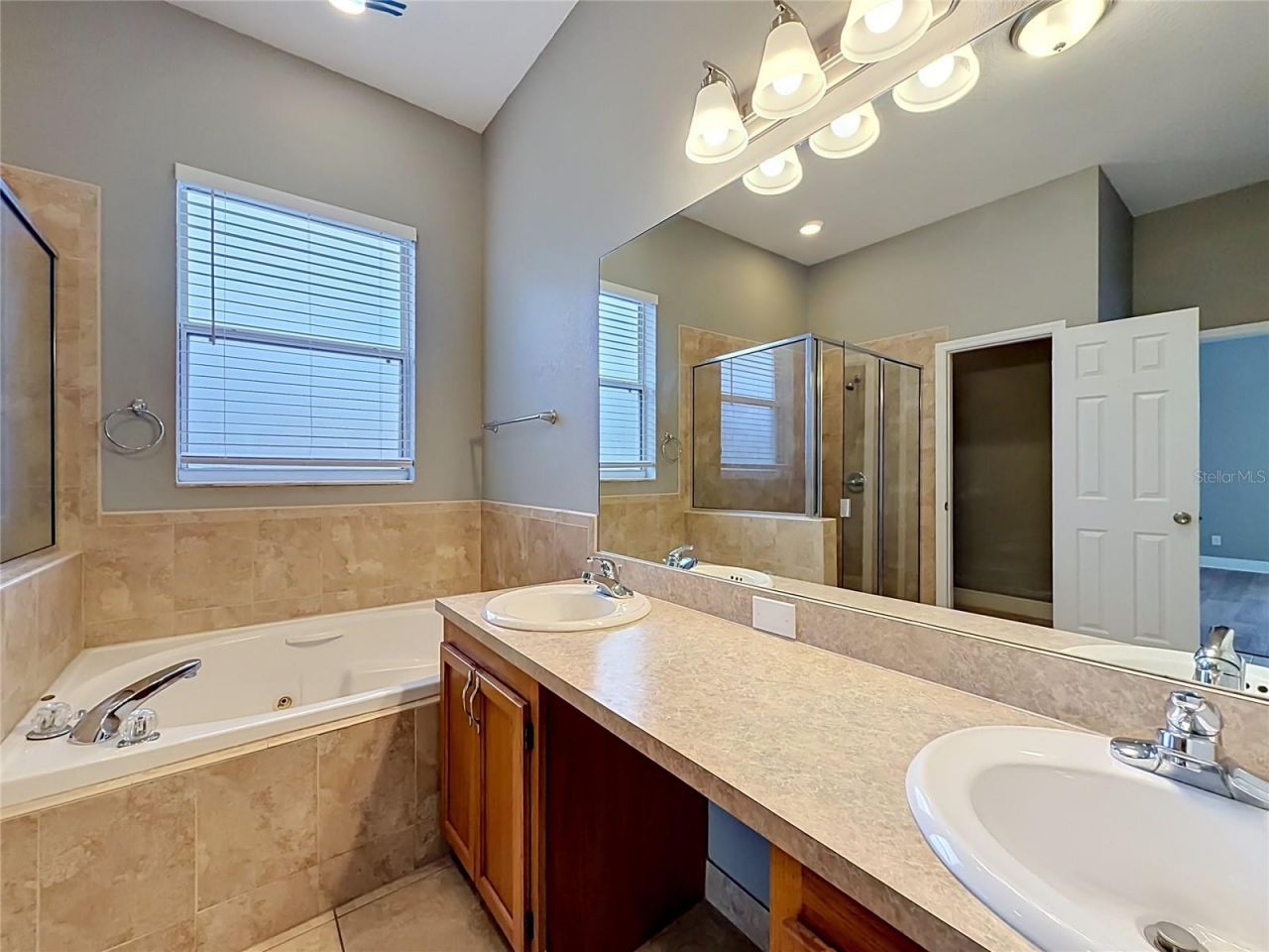 28549 Shirley Shores Road , Tavares, FL 32778 Photo