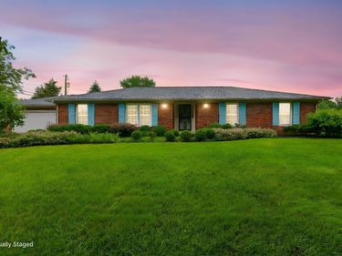 2009 Fort Harrods Drive, Lexington, KY 40513