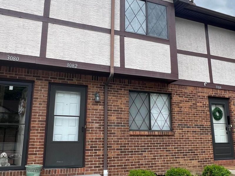 3082 Highcliff Court , Columbus, OH 43231 Photo 3