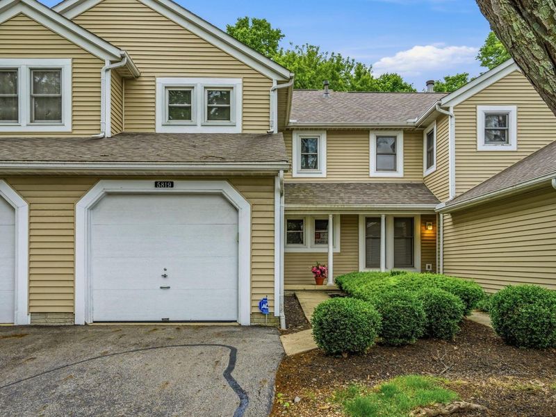 5819 ELMBRIDGE Lane, Dublin, OH 43016 Photo 1