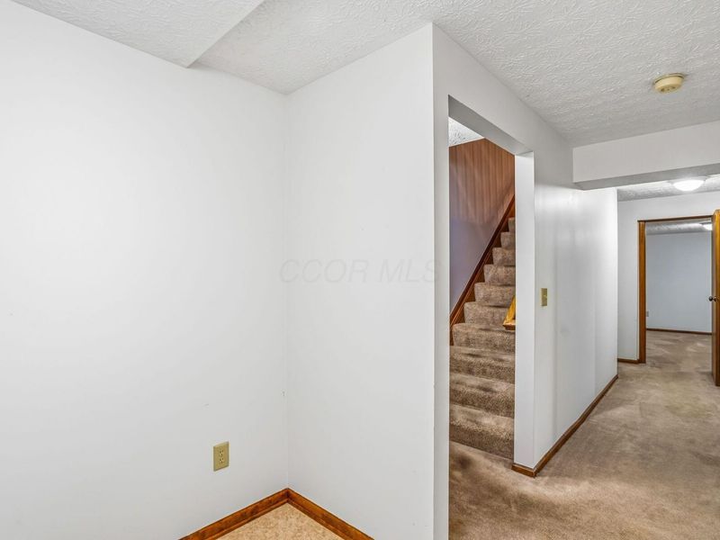 5819 ELMBRIDGE Lane, Dublin, OH 43016 Photo 24