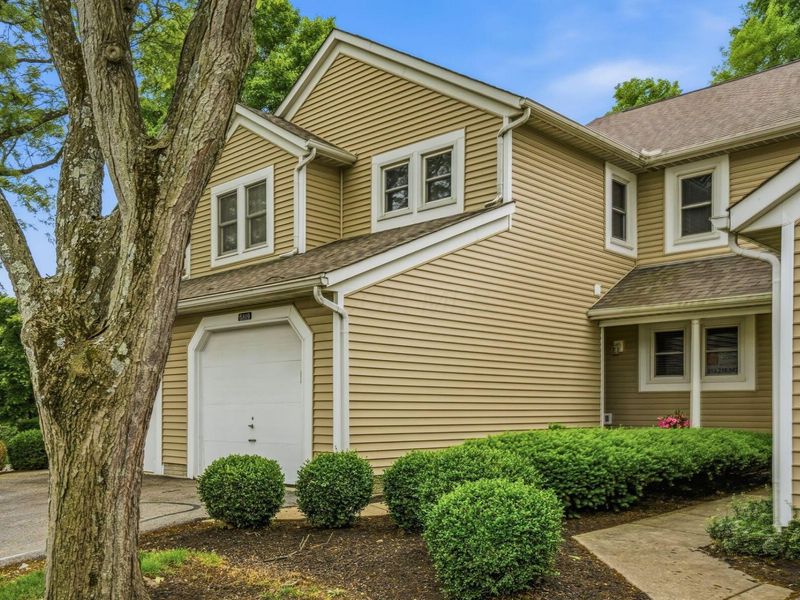 5819 ELMBRIDGE Lane, Dublin, OH 43016 Photo 4