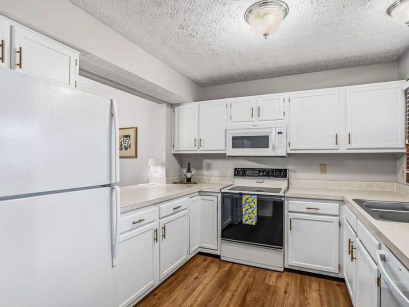 5819 ELMBRIDGE Lane, Dublin, OH 43016 Photo 5