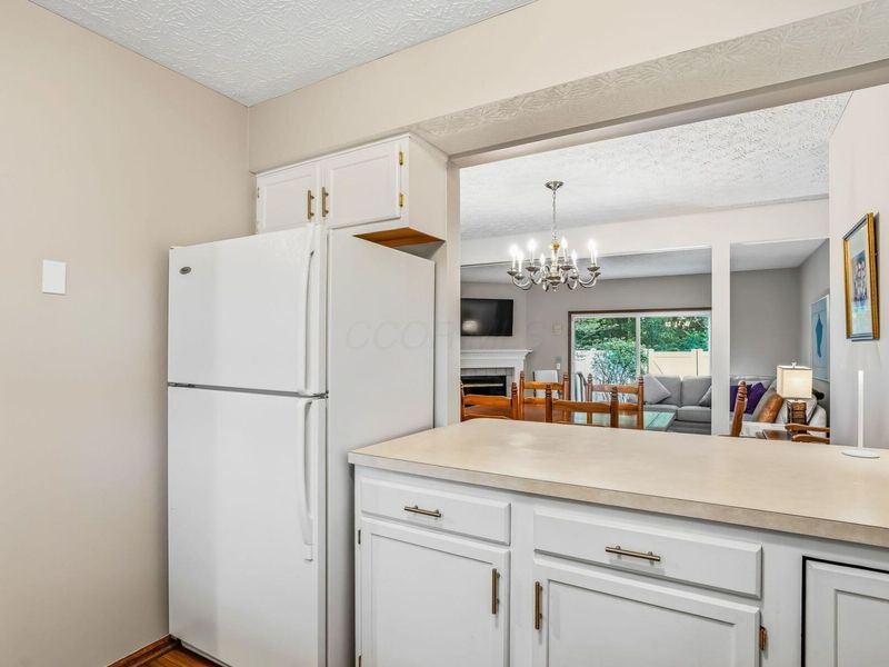 5819 ELMBRIDGE Lane, Dublin, OH 43016 Photo 7
