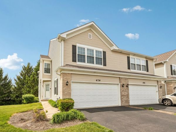 476 Windham Cove Drive , Crystal Lake, IL 60014